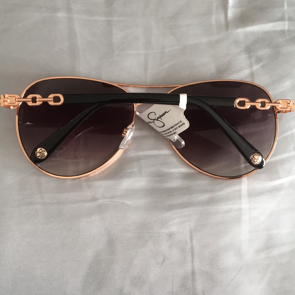 New Jessica Simpson Rose Gold Aviator Sunglasses Chain Handles - Picture 2 of 2
